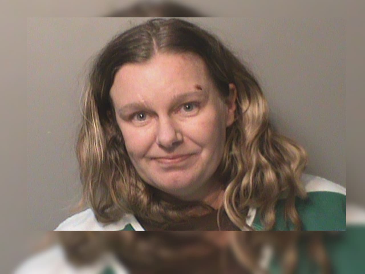 Mujer le confiesa a la policía que atropelló a una niña de 14 años porque "era mexicana"