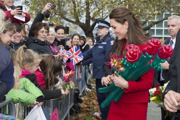 Recibió muchos regalos. Más videos de Chismes aquí.