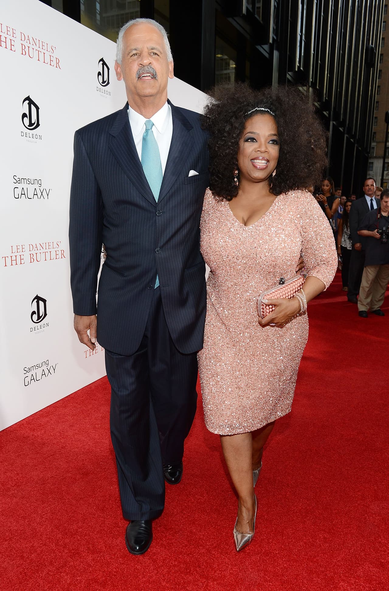 <b>Oprah Winfrey y Stedman Graham</b>
<br>Con sus altas y bajas, la pareja ha sabido sobrevivir por 32 años juntos y así seguirán compartiendo con las hijas de Stedman, de un matrimonio anterior y hasta de sus nietos.