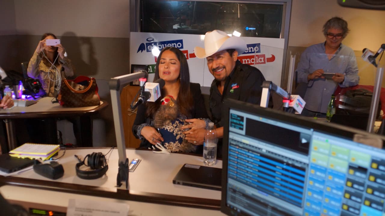 Así fue la divertida entrevista de 'El Bueno, La Mala y El Feo' con Salma Hayek.