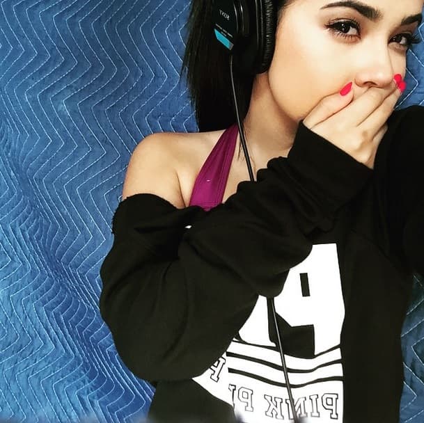 A su corta edad, ya es toda una estrella y se preocupa por dejar un buen mensaje en la juventud.