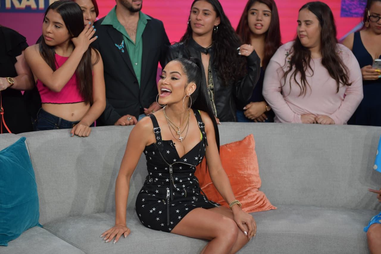 La artista dominicana es una mujer alegre y fuerte, durante su estadía en Despierta América abrió su corazón y recordó una etapa de su vida que no muchos conocen. Dijo que cuando se mudó a New York iba de un lado a otro, sin dinero y en algunas ocasiones con hambre pero que fue premiada por Dios para superarlo y demostrar a través de la música quién es.