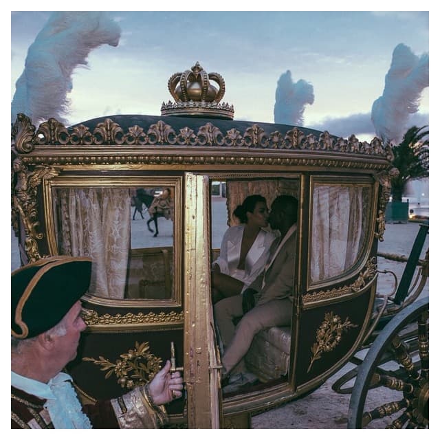 Las fotos más románticas de Kim y Kanye en Instagram.