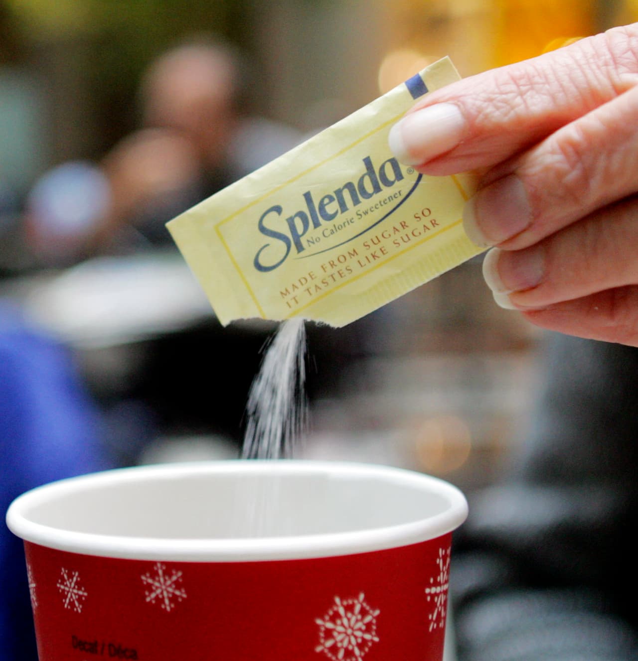 Ningún estudio ha encontrado una relación entre los endulzantes artificiales y el cáncer en humanos.