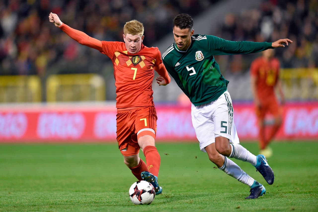 Kevin De Bruyne: Por la banda derecha generó gran peligro aunque no estuvo nada fino con sus disparos.