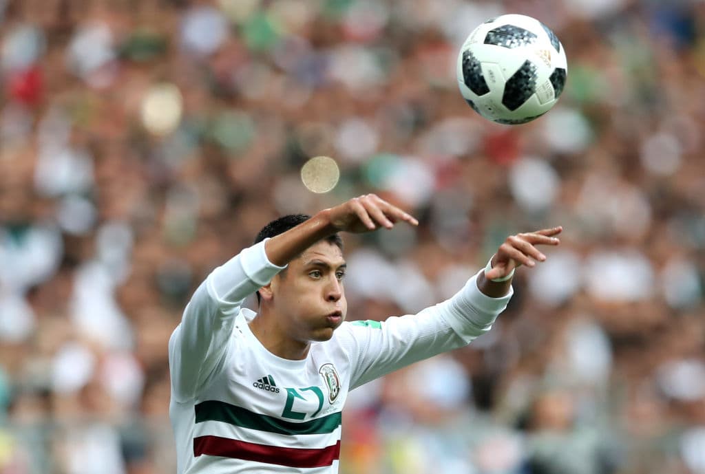 Edson Álvarez: 7. Por momentos el defensa de las Águilas del América lució lento y fuera de foco en algunas asignaturas defensivas, aunque tuvo un par de oportunas y atinadas intervenciones.