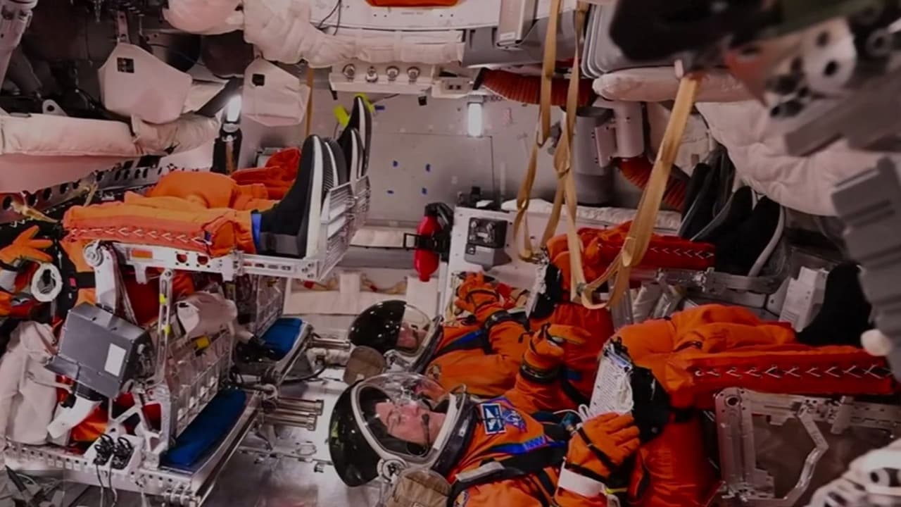 Lanzamiento de Artemis II atrae miles a la Costa Espacial por misión a la Luna