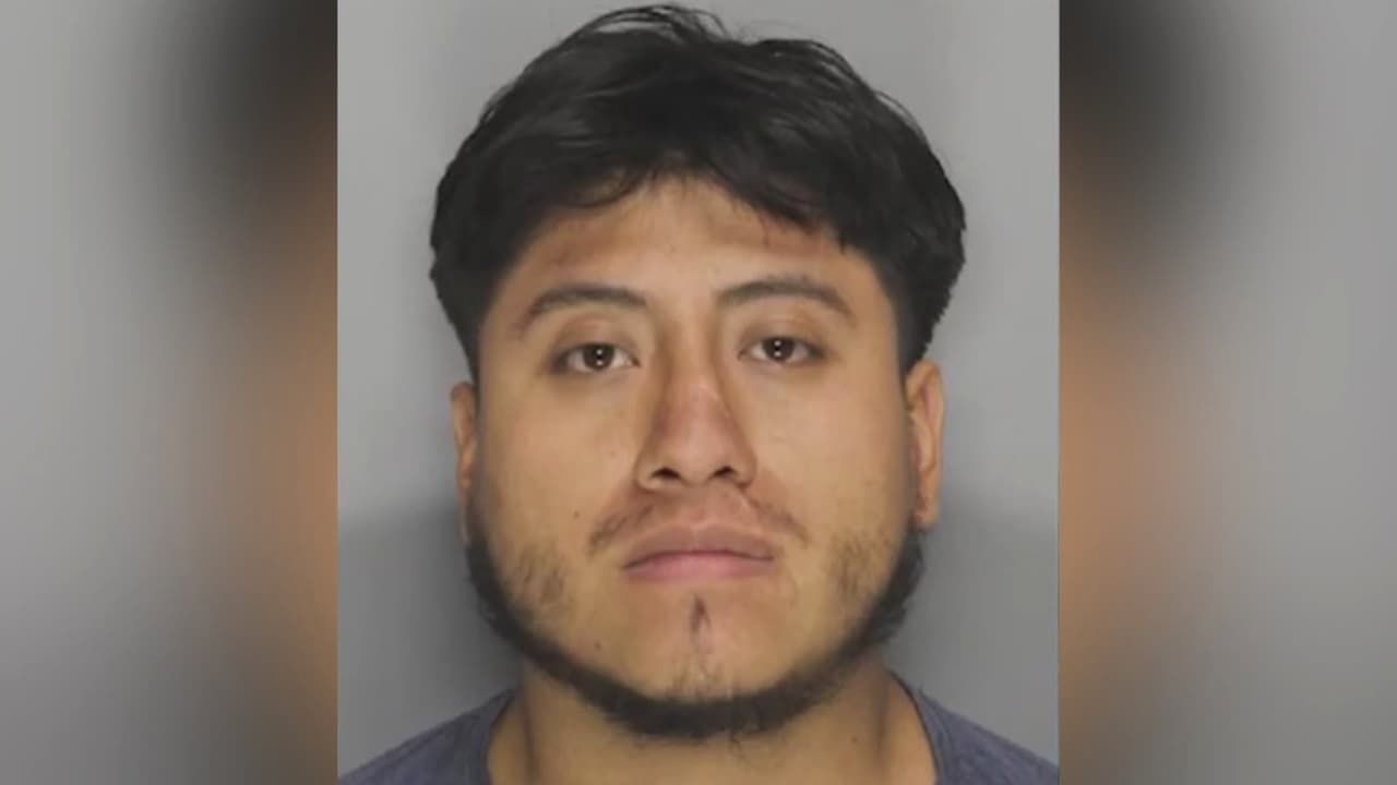 Joven enfrenta cargos por homicidio vehicular tras accidente mortal bajo los efectos del alcohol en Marietta