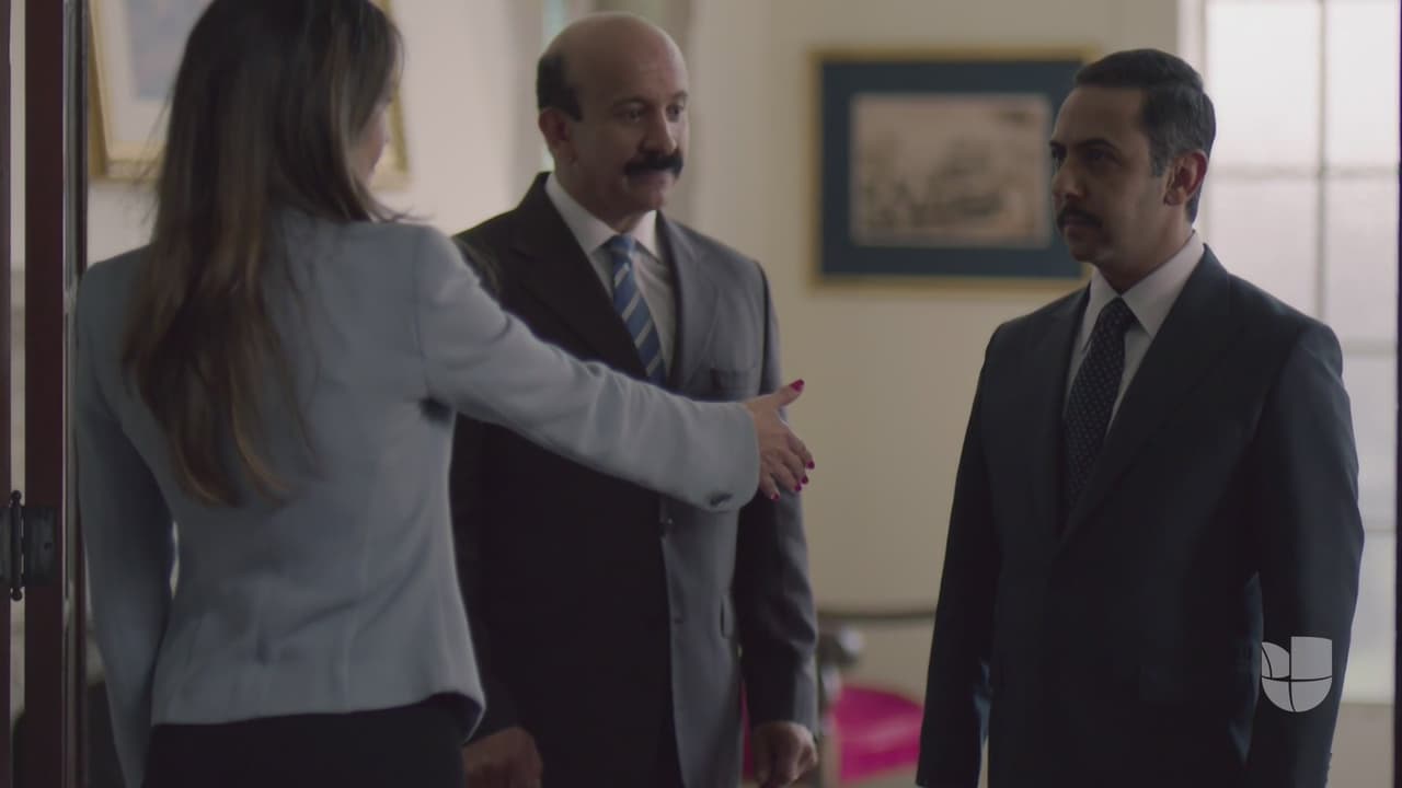 La misma tarde, el expresidente de México presentó a su ahijada con Don Sol y le dijo que sería su próxima esposa. De esta forma Conrado aseguraría ser contemplado para mejores puestos políticos en el futuro sin temor a que sospechen de su homosexualidad.