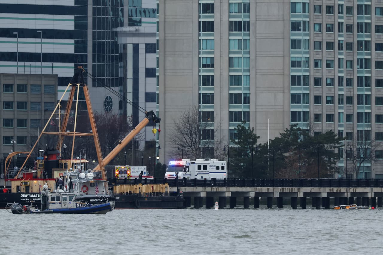 El desplome de la aeronave ocurrió en un día lluvioso; sin embargo, la visibilidad no parecía comprometida.