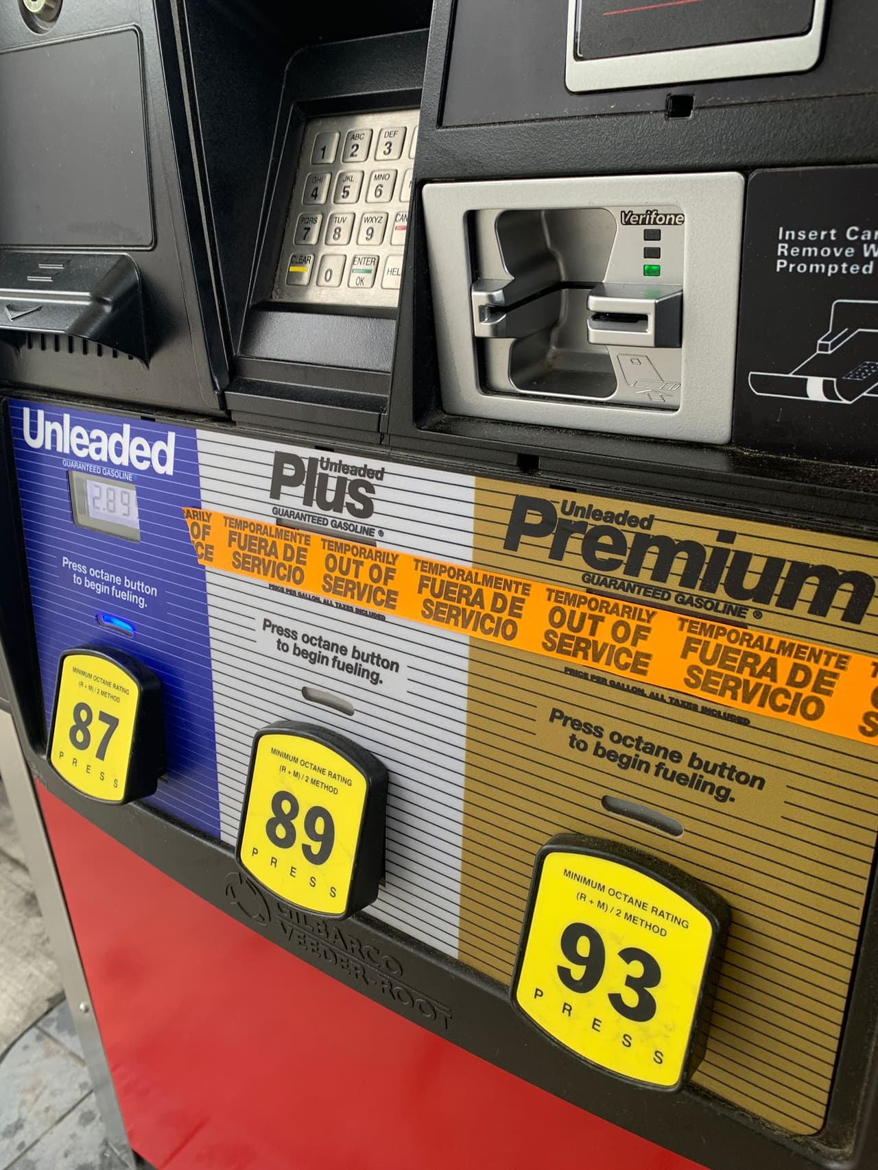 Usuarios reportaron que 
<b>a primeras horas del día el combustible se había agotado en muchas estaciones de servicio.</b>