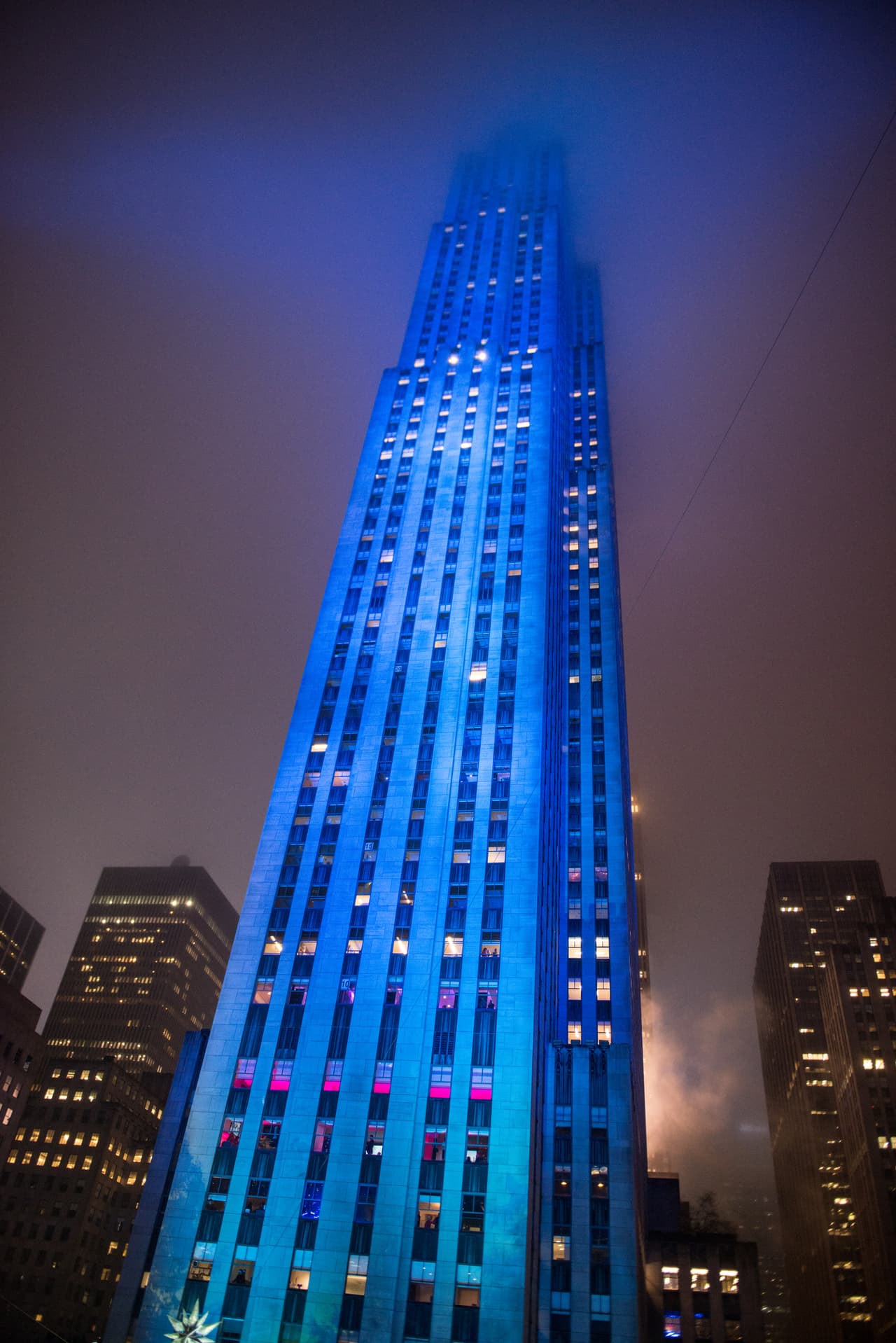 Las medidas de seguridad incluyeron la prohibición de portar paraguas.