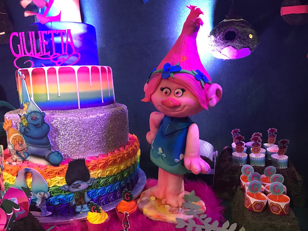 Ese pastel se veía muy divertido.