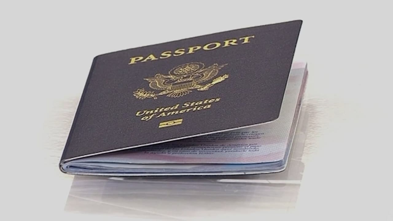 EEUU propone subir costo de ciudadanía y alertan por uso indebido de pasaportes