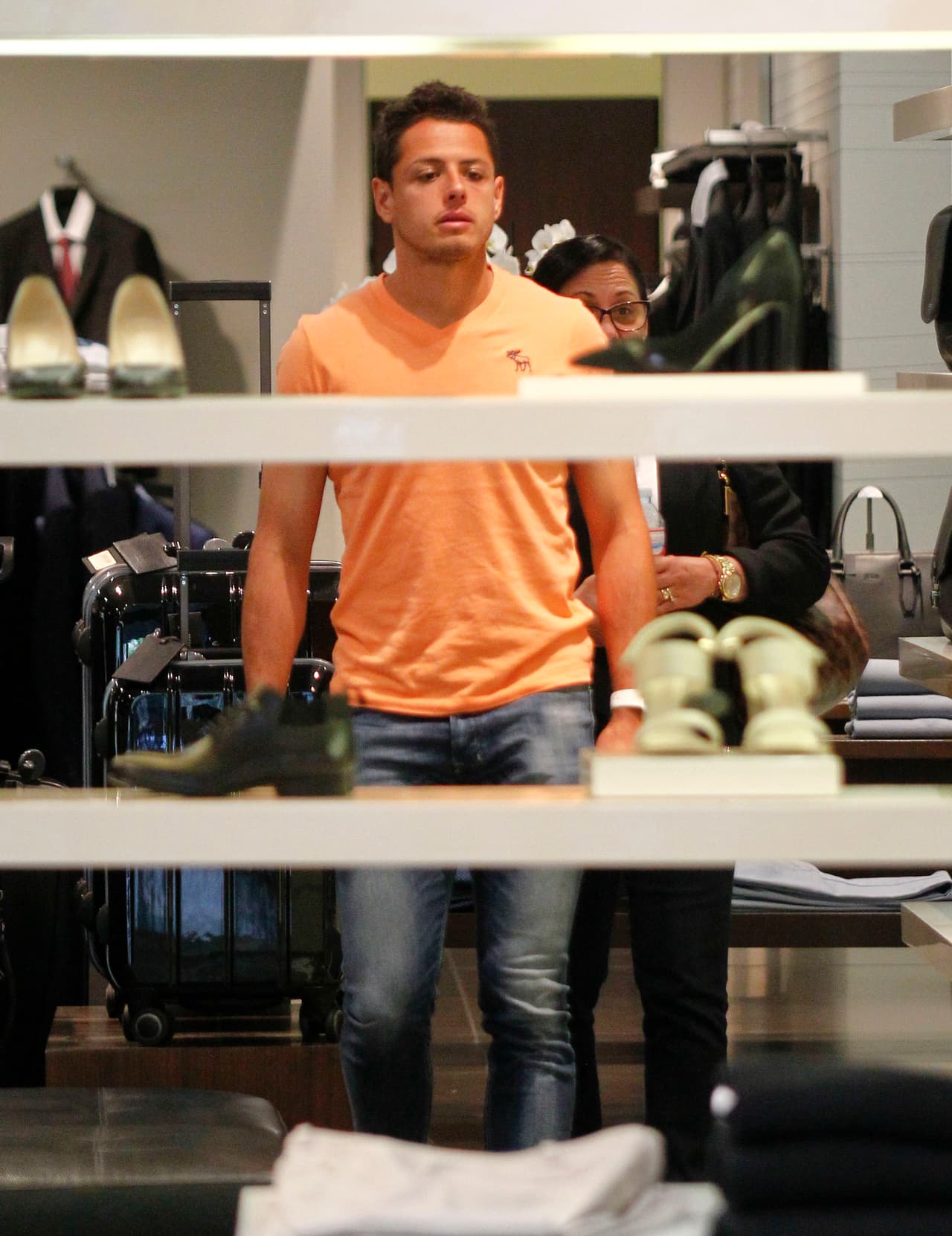 Pidió varias prendas en su talla.