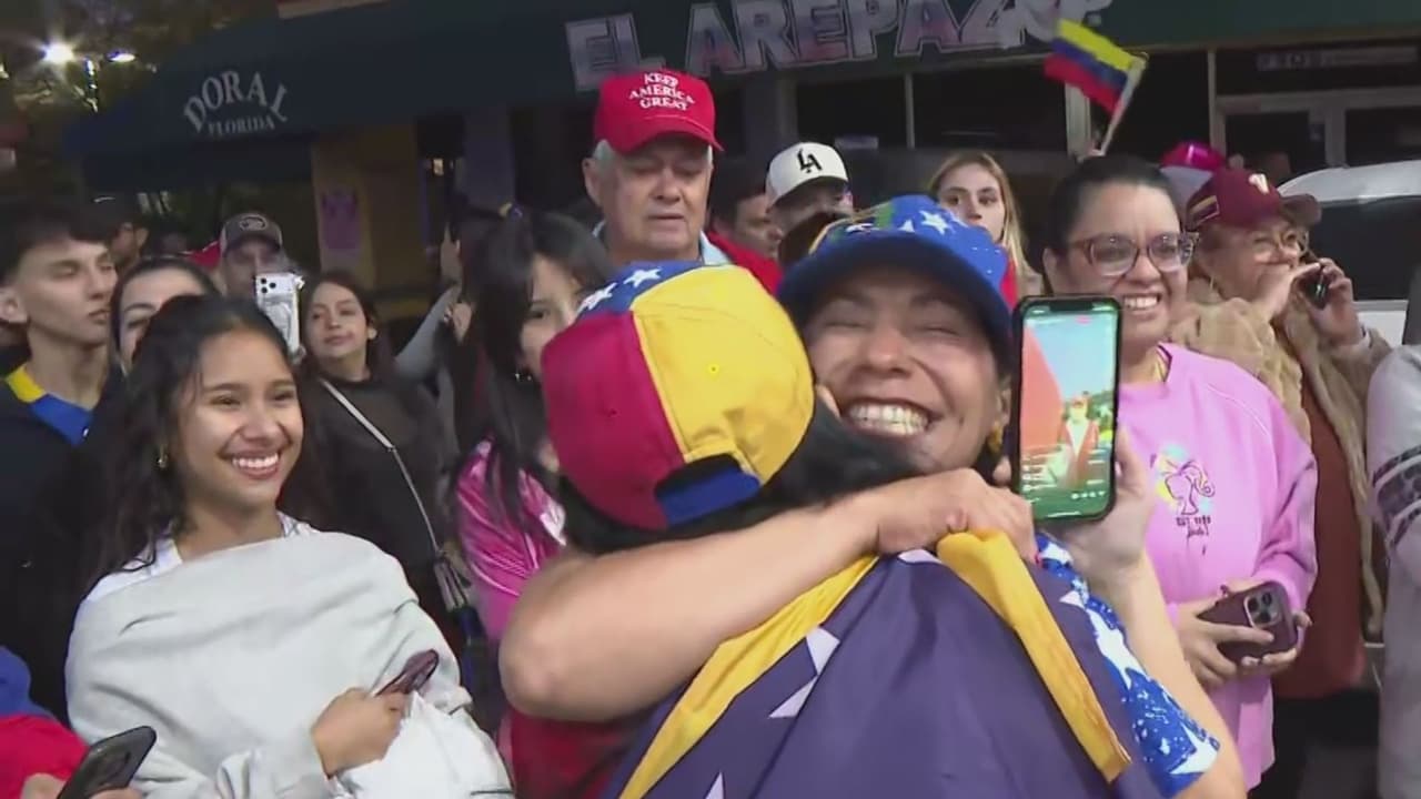 Júbilo, abrazos y lágrimas: venezolanos en el exilio celebran la captura de Maduro y su esposa