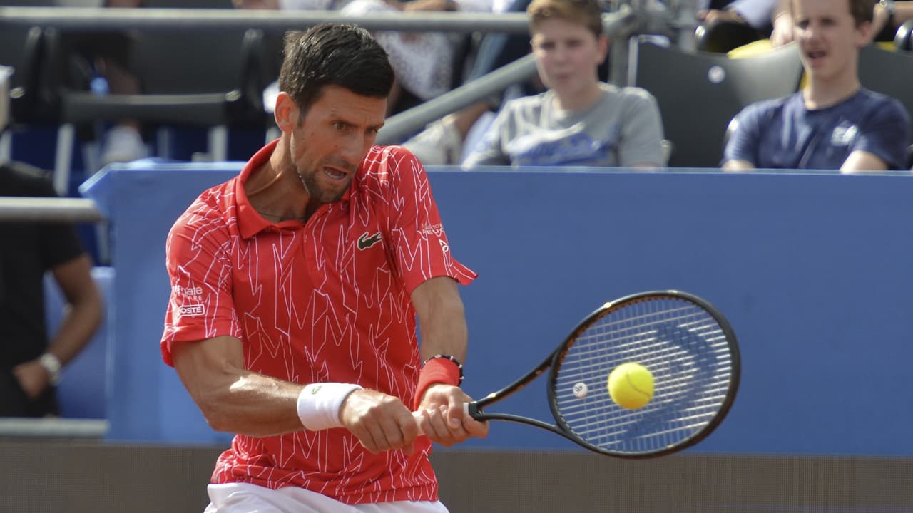 Djokovic y su esposa dan negativo en un nuevo test de coronavirus