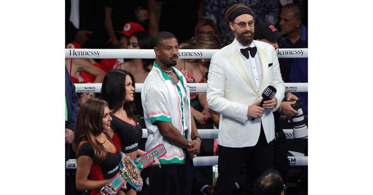 Michael B. Jordan en la pelea de Saúl 'Canelo' Álvarez