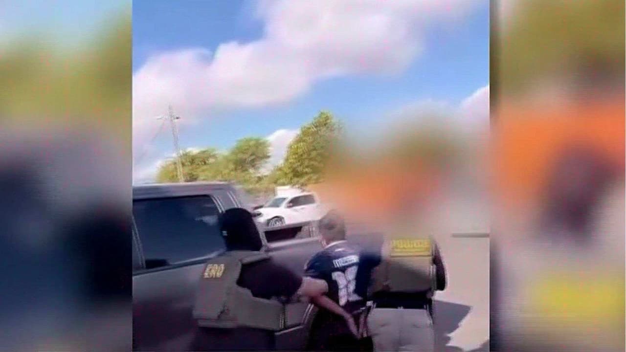 Video muestra operativo de ICE en supermercado hispano; residentes denuncian otros incidentes