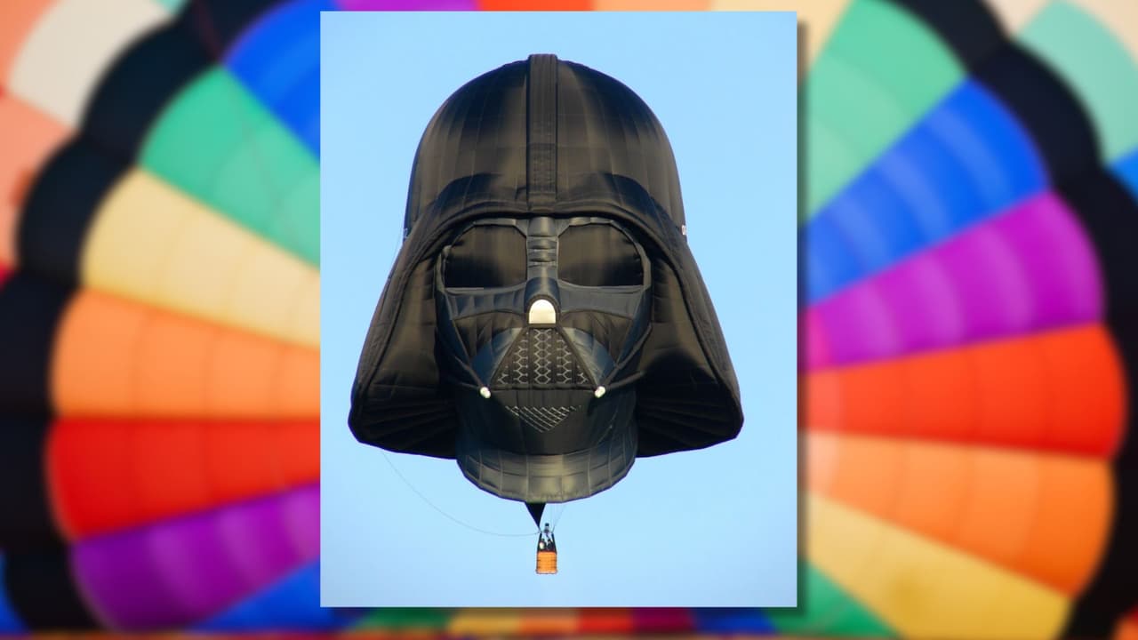 <a href="https://www.planoballoonfest.org/p/about/parking" target="_blank">Hay múltiples opciones de estacionamiento cerca del evento, con precios entre $10 y $15</a>. Para mayor comodidad, 
<b>habrá autobuses gratuitos del festival que te llevarán directamente desde la estación DART Parker Road </b>(
<a href="https://maps.app.goo.gl/zkGm5GuUU2bY4x9x6" target="_blank">2600 Archerwood Blvd., Plano</a>) hasta la puerta de admisión 4.