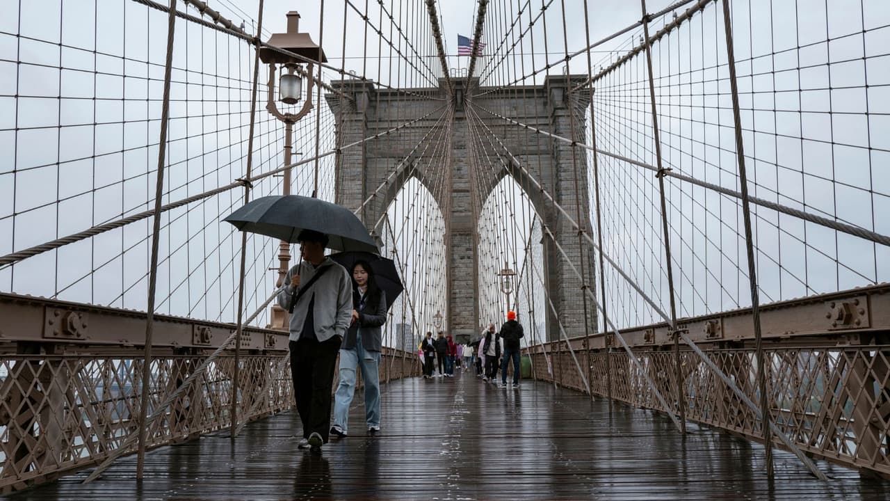 Nueva York tendrá su octavo fin de semana con lluvias y temperaturas bajas
