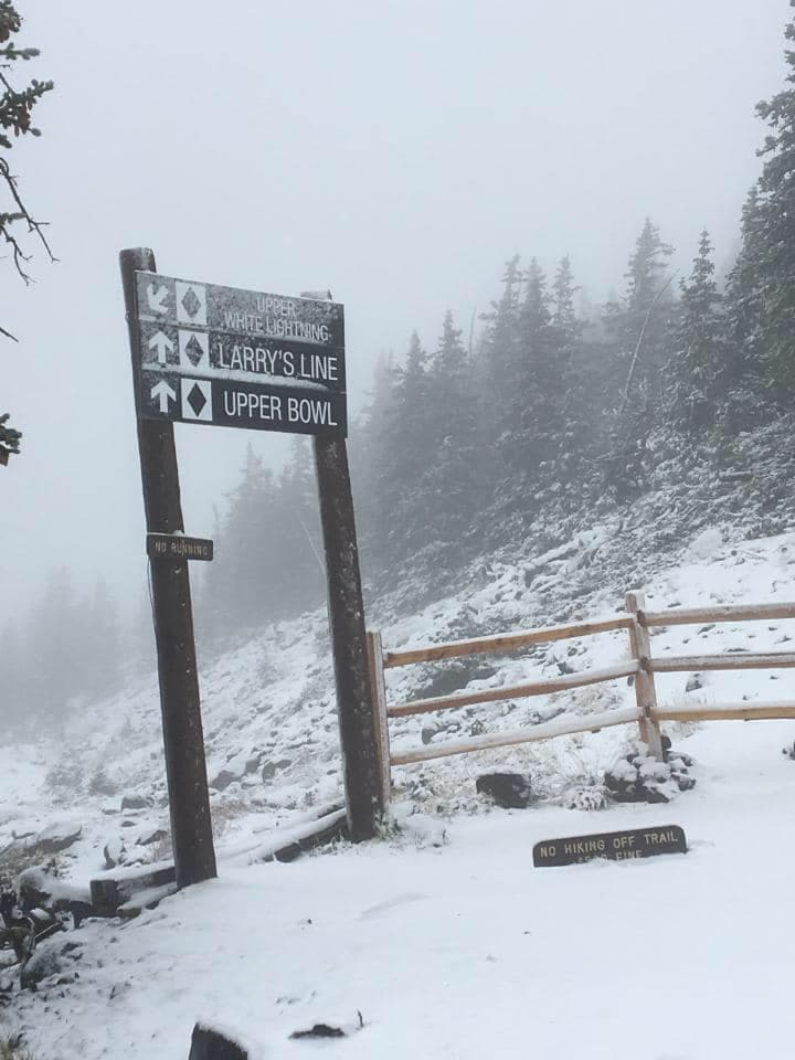 El complejo abrió sus puertas en 1938 y es una de las áreas de esquí más antiguas del país.
<br>