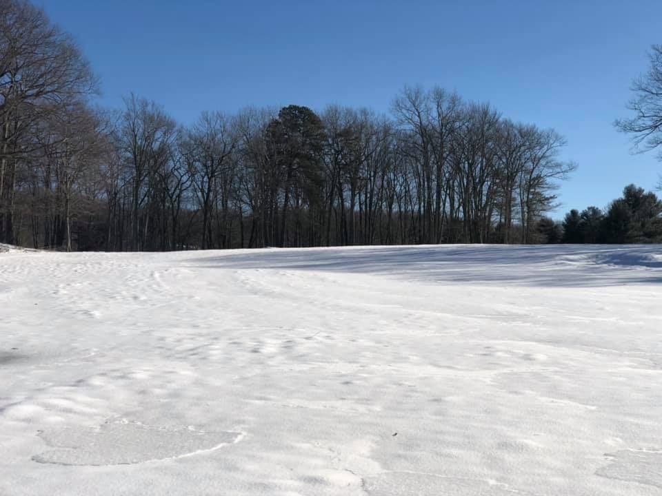 Así se ve el paisaje invernal en las montañas Pocono en Pensilvania 