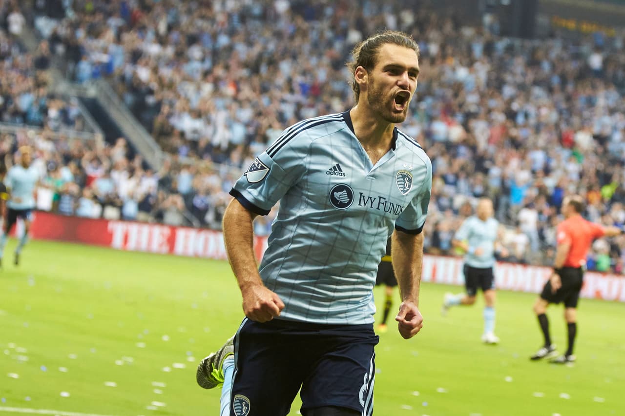 15) GRAHAM ZUSI | El mediocampista de Sporting Kansas City y la selección de EE.UU. sigue siendo uno de los jugadores más queridos en su equipo.