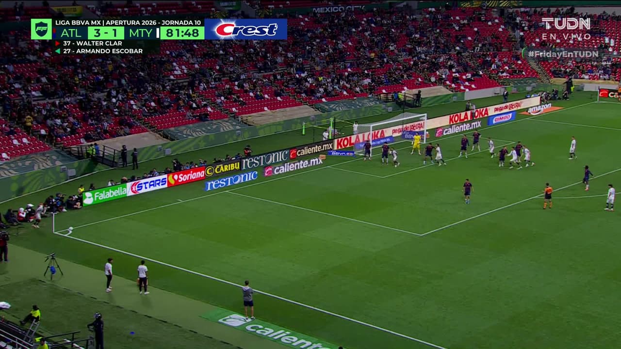 ¡GOL!  anota para Monterrey. Uros Djurdjevic