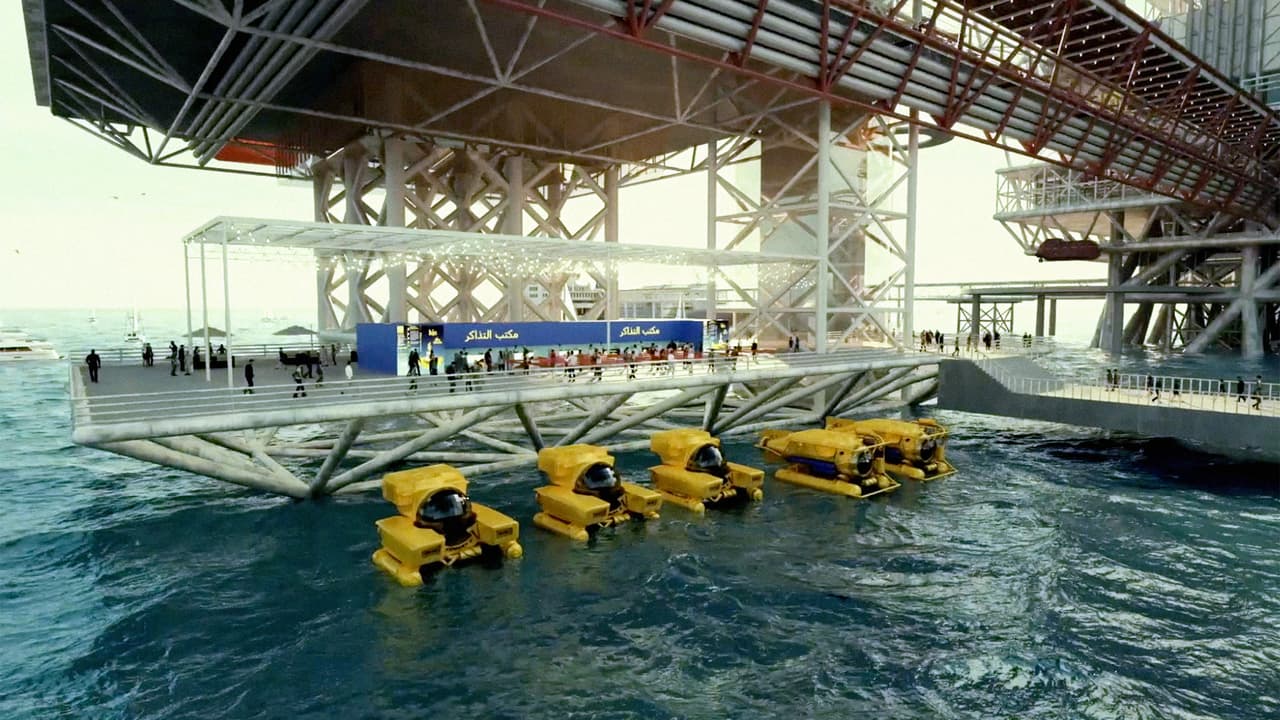 El muelle de los vehículos submarinos. 
<i>‘The Rig’</i> es uno de los proyectos con los que Arabia Saudita busca posicionarse como un nuevo destino turístico mundial para competir con sus vecinos. 
<br>
<br>En la región se destaca Emiratos Árabes Unidos, donde se han construido una serie de atracciones excéntricas que lo han impulsado como 
<a href="https://www.univision.com/noticias/mundo/rueda-noria-observacion-mas-alta-mundo-dubai-fotos"><u>una referencia del turismo de lujo a nivel global</u></a>.
<br>