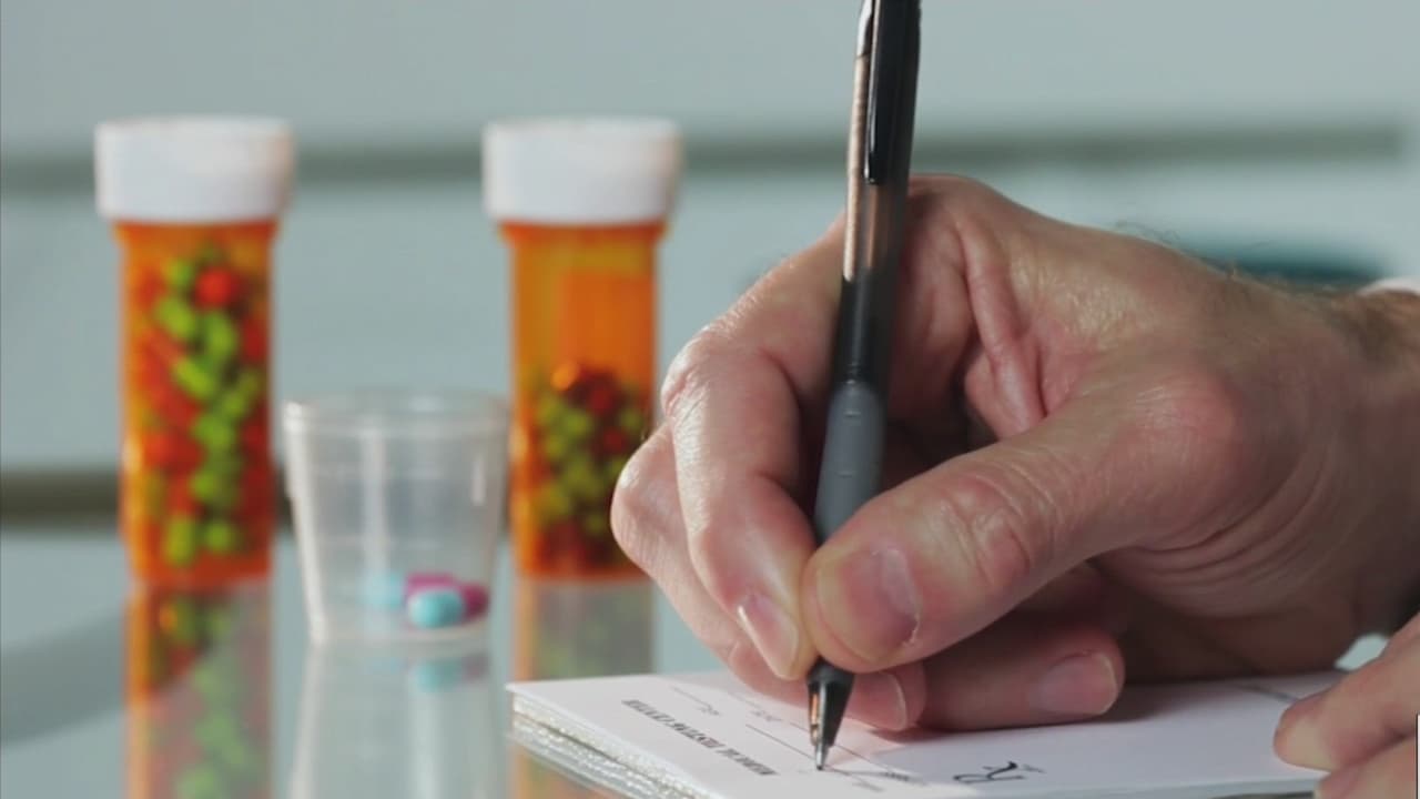 Entrega tus medicamentos vencidos a la DEA de forma segura y evita riesgos