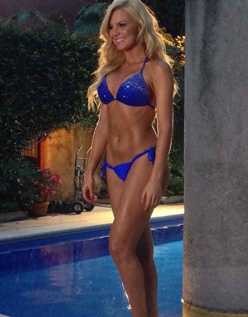 Divina como siempre, esta candente venezolana no deja de quitarle el sueño a sus seguidores.