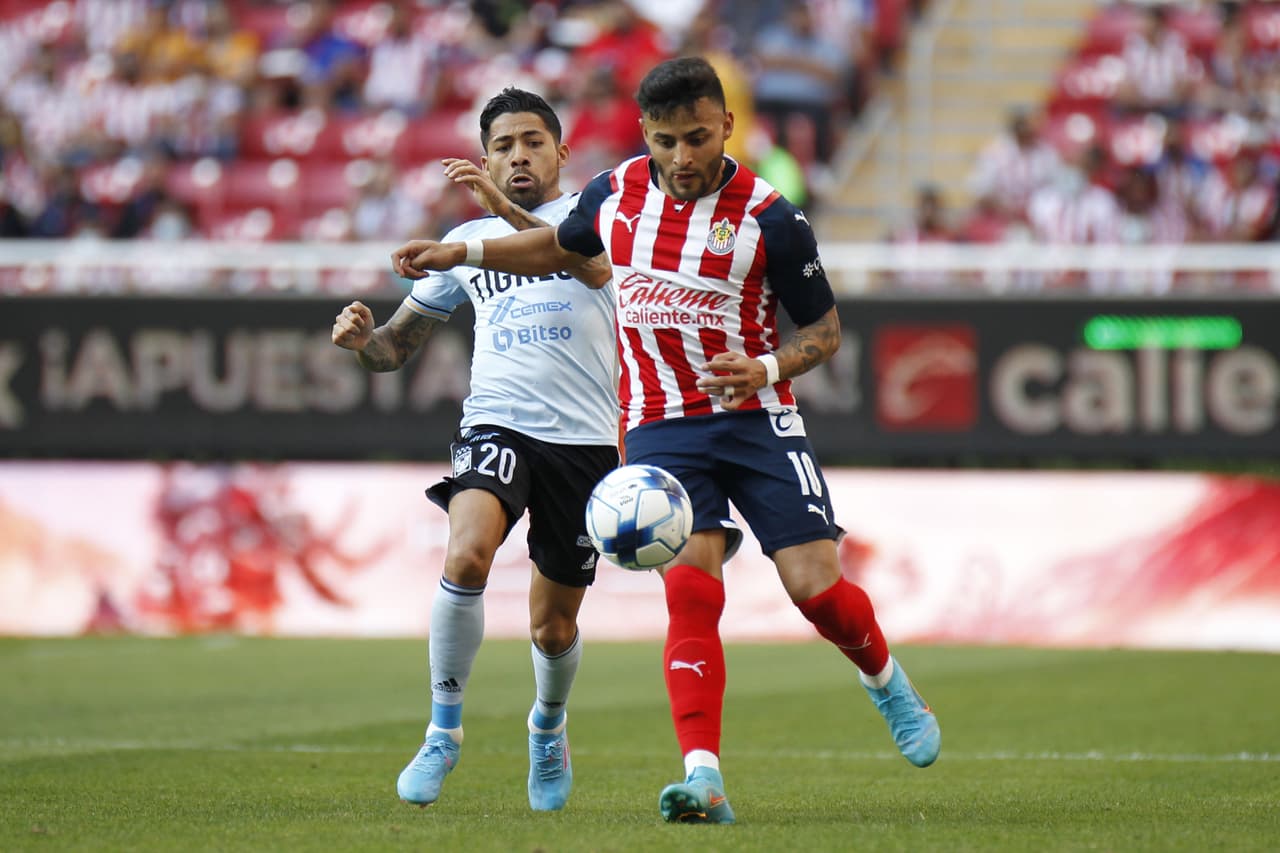 Loa franceses participan en dos de las tres anotaciones de Tigres, comandan la victoria 1-3 sobre las Chivas y llegan a 10 puntos.