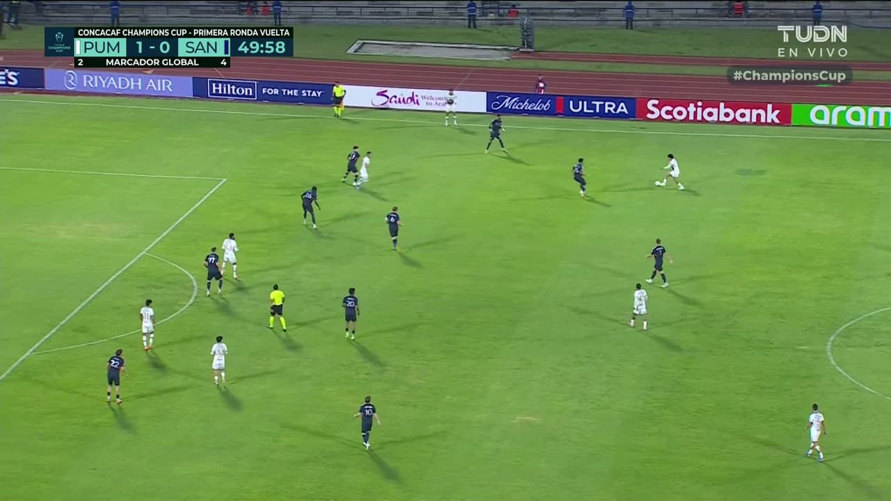 ¡TIRO ATAJADO! disparo por Robert Morales.