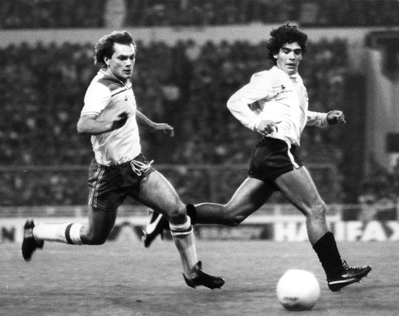 La primera justa mundialista que recuerdan es la de Argentina 1978 pues Noel nació a finales de los sesenta y Liam a principios de la siguiente década.