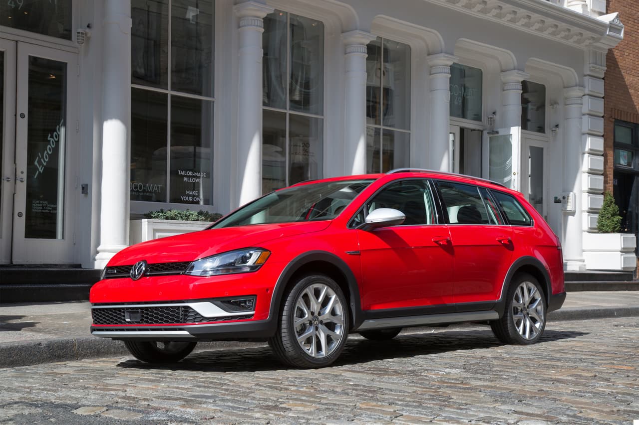 Nueva York 2016: Volkswagen anuncia la llegada de su Golf Alltrack 2017