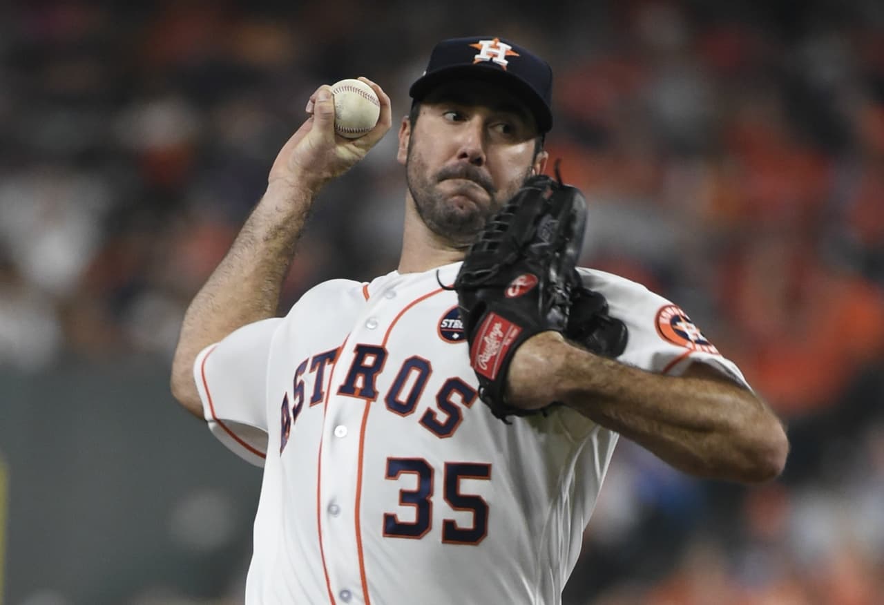 Luego de coronarse junto a los Astros de Houston como ganadores de la Serie Mundial 2017 y tras su boda con la top model Kate Upton, el bateador 
<b>Justin Verlander </b>sumó a su gran colección de autos deportivos un exclusivo Ford GT.
