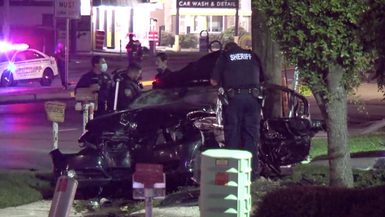 Las calles estuvieron cerradas durante varias horas para las labores de rescate e investigación.