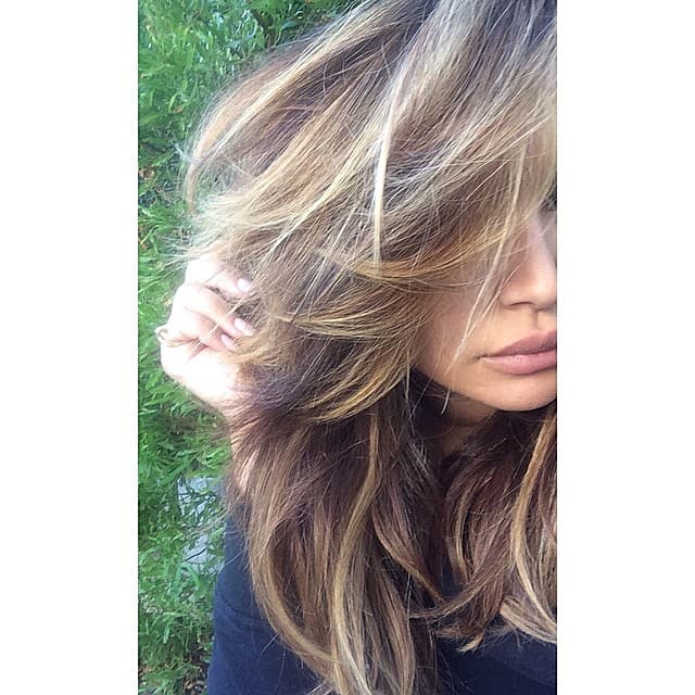 Tras dar a luz, la estrella de televisión cambió el color de su cabellera.