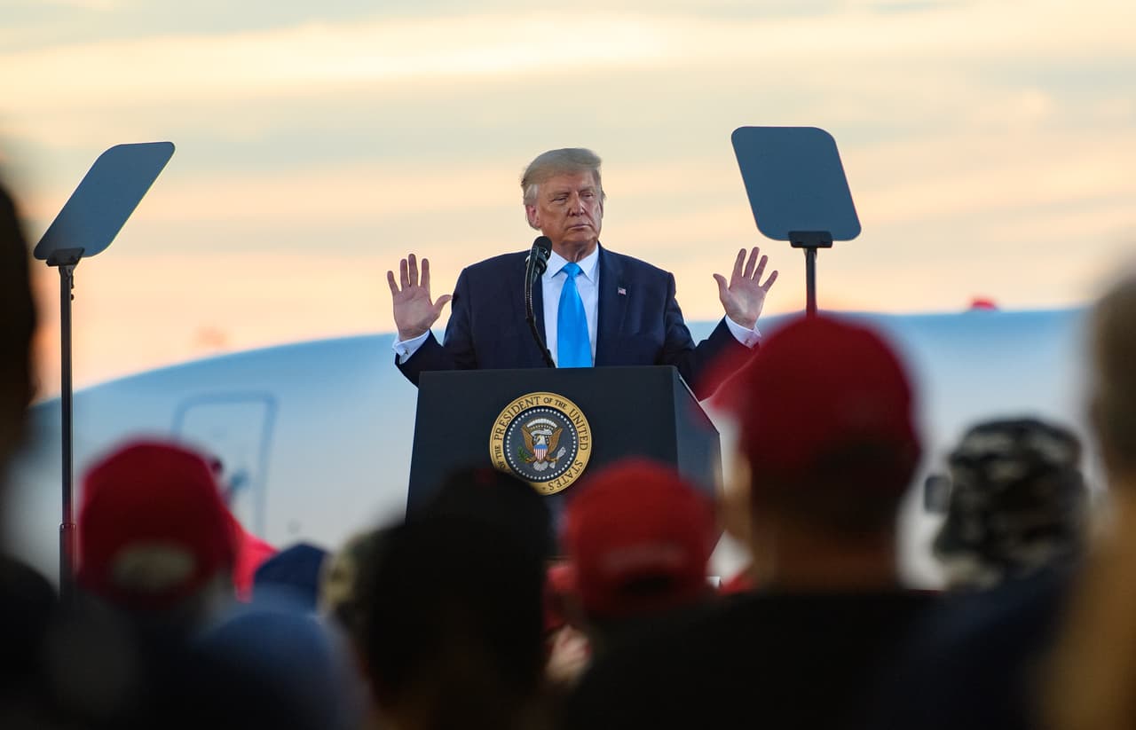 Trump calificó a estadounidenses muertos en la Primera Guerra Mundial como "perdedores" y "tontos", según un reporte de The Atlantic