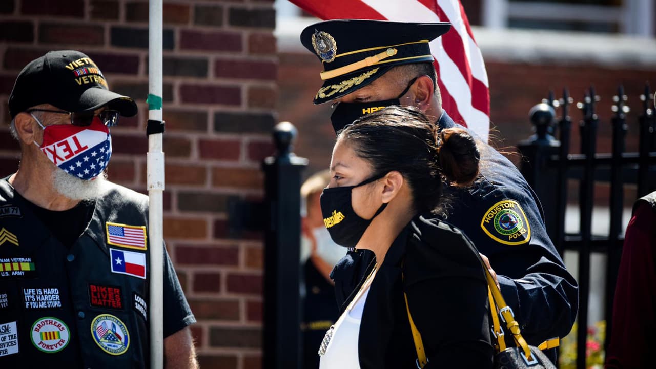 Los restos de Vanessa Guillén descansarán en paz en el cementerio "Dignity Memorial en Houston".
