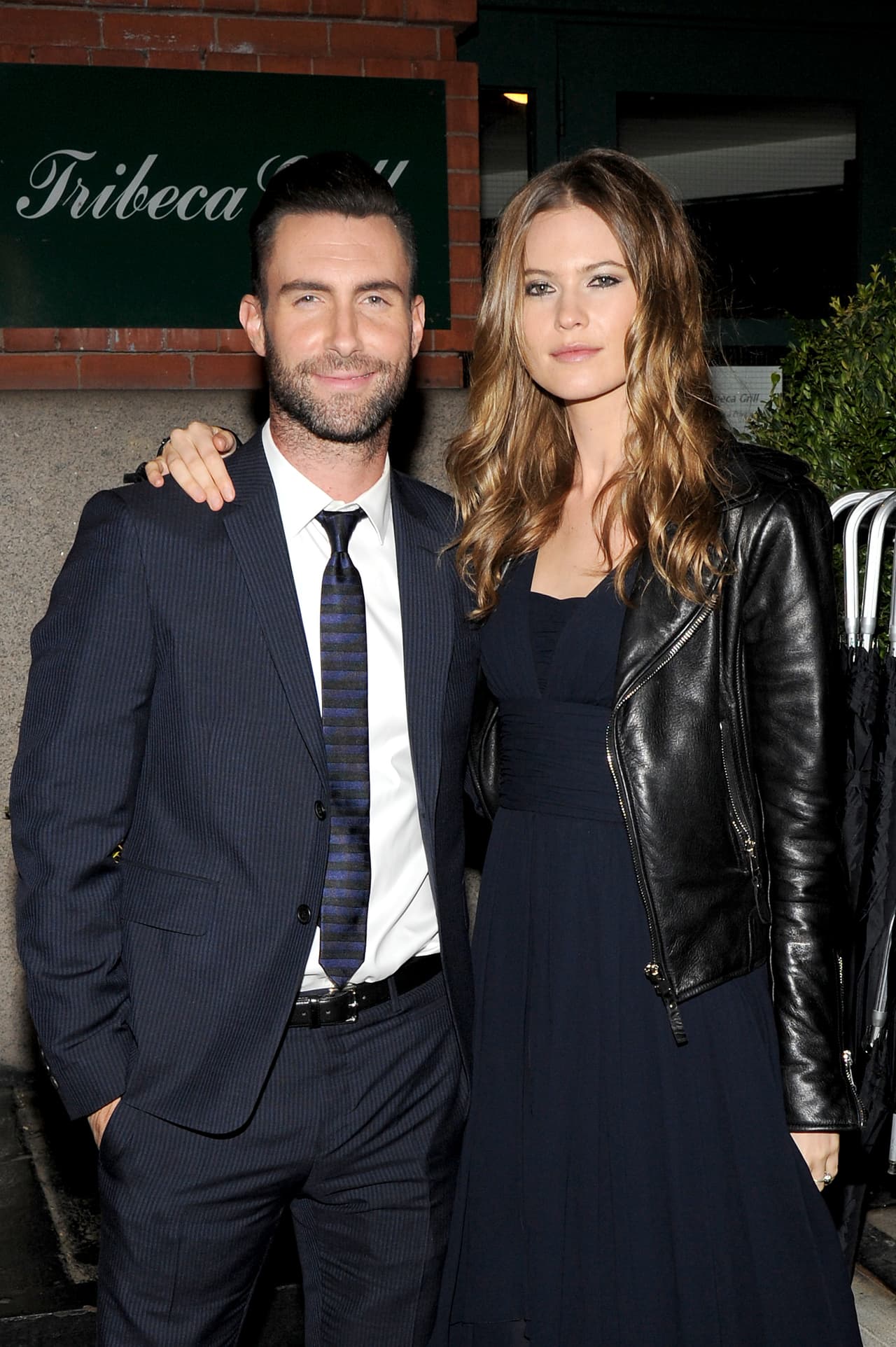 El 21 de septiembre de 2016, se convirtieron en padres de su primogénita Dusty Rose Levine.