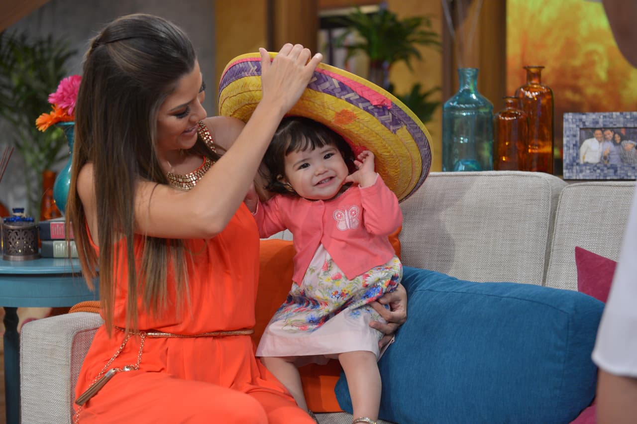 La 'hemoshina' de Giulietta se divirtió jugando con su mamá.