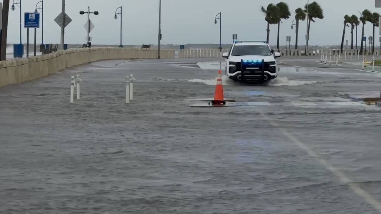 Texas enfrenta una peligrosa combinación de calor, lluvias y tormentas