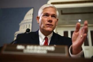 Congresista republicano asegura que indocumentados liberados por ICE son asesinos