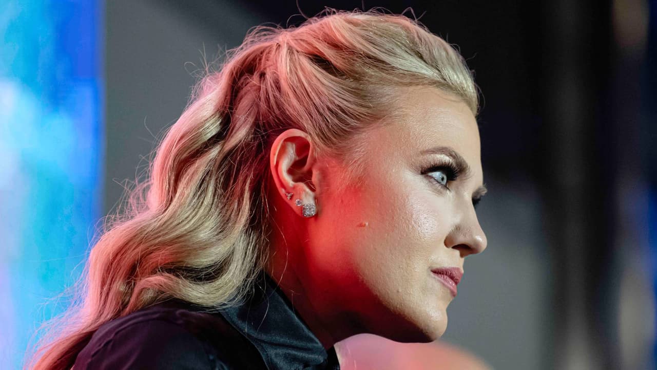 Erika Kirk pide a autoridades de Utah juicio rápido contra el acusado de matar a su esposo