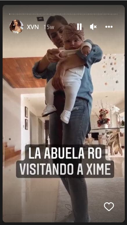 "Lo que es un poquito exagerado es no comprender que
<b>cada bebé es diferente</b> y cada bebé necesita cosas distintas en sus diversas etapas", respondió.
<br>