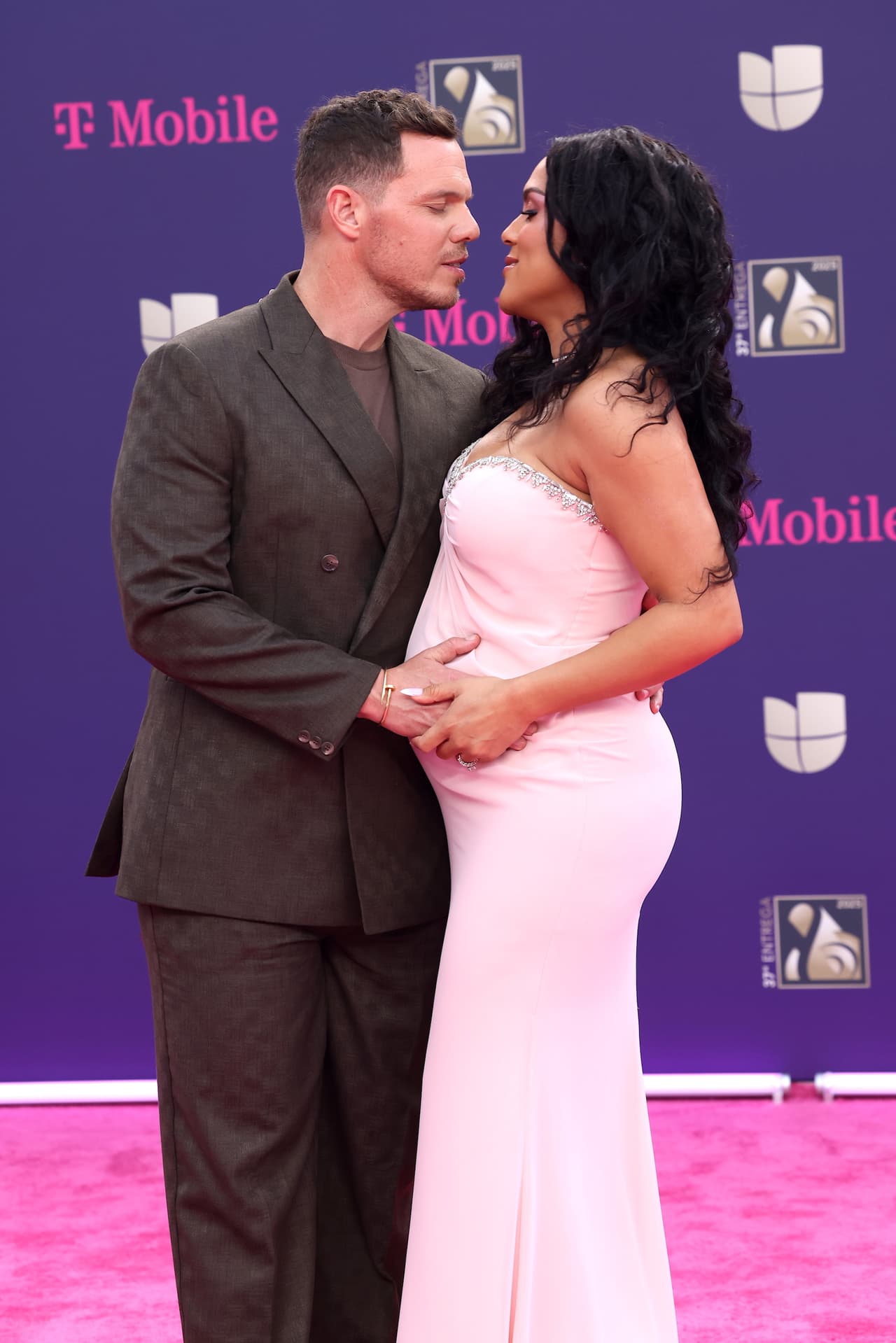 Parejas de famosos en PLN 2025