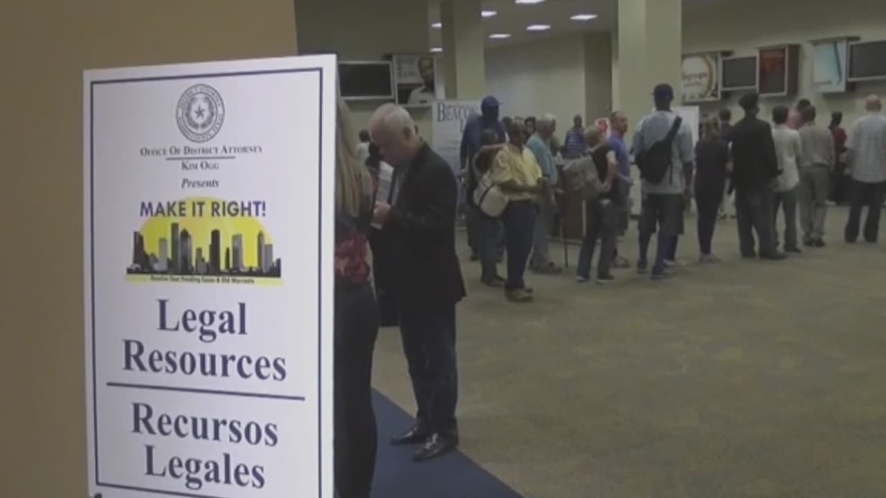 Organizan evento de ayuda para eliminar arrestos pendientes y limpiar récords