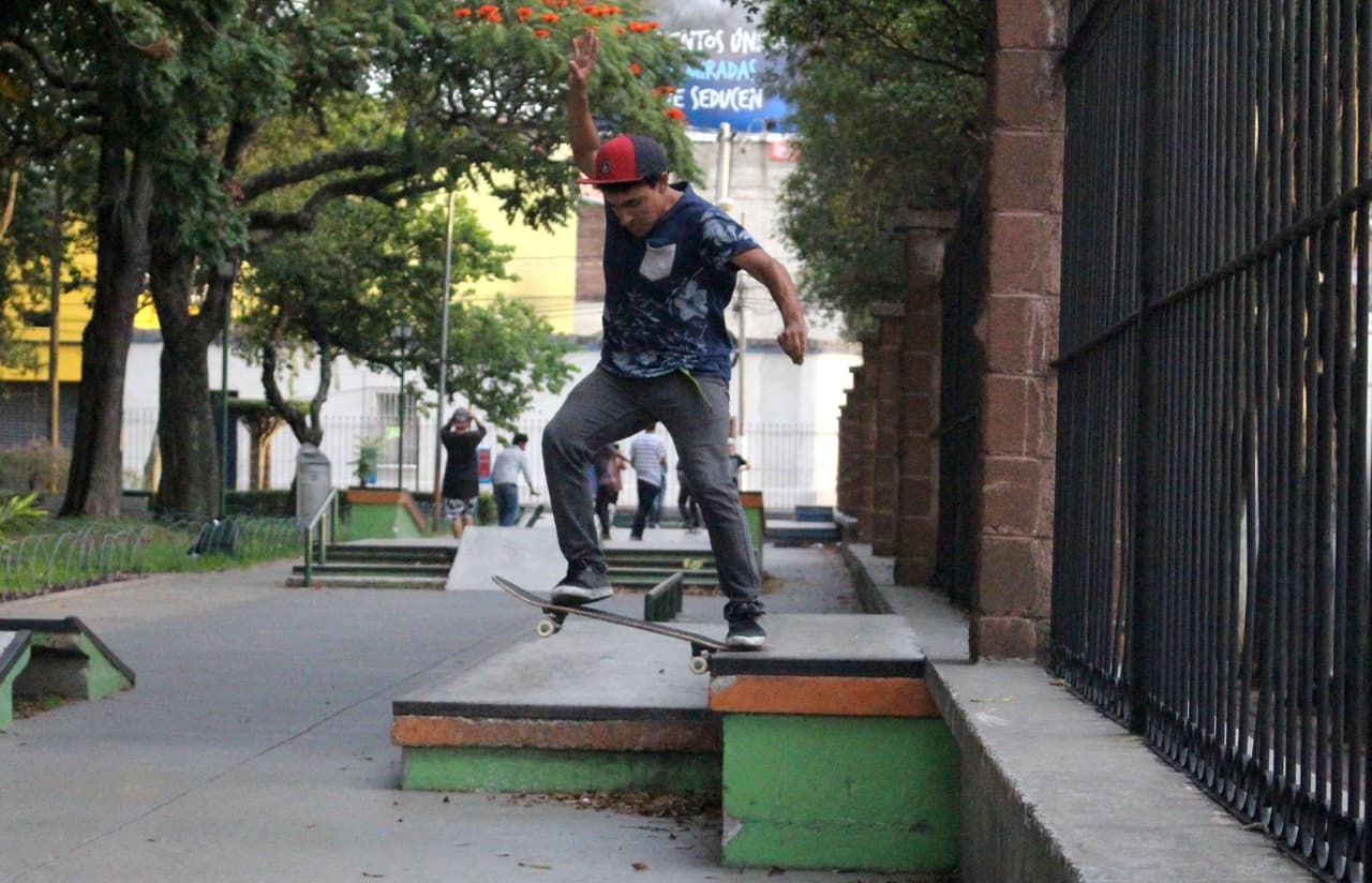 El skate como un escape a la violencia en Guatemala